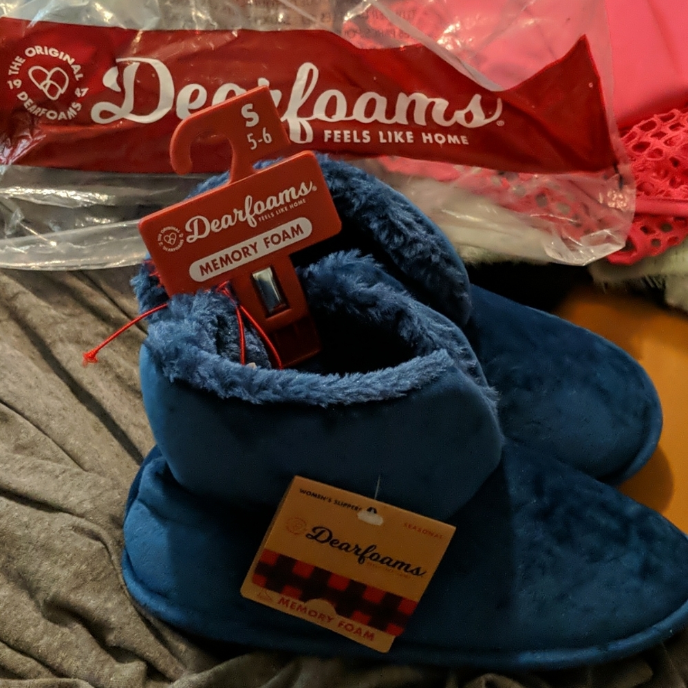 Women's Dearfoams slippers
